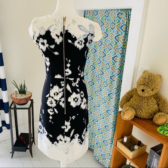 Modcloth LAppeal to the Gala-ry Sheath Dress (size 2) - Picture 5 of 11